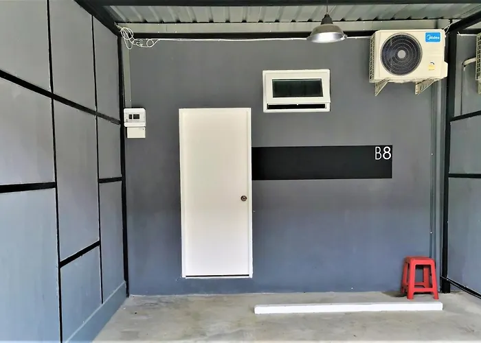 J65 Guest house